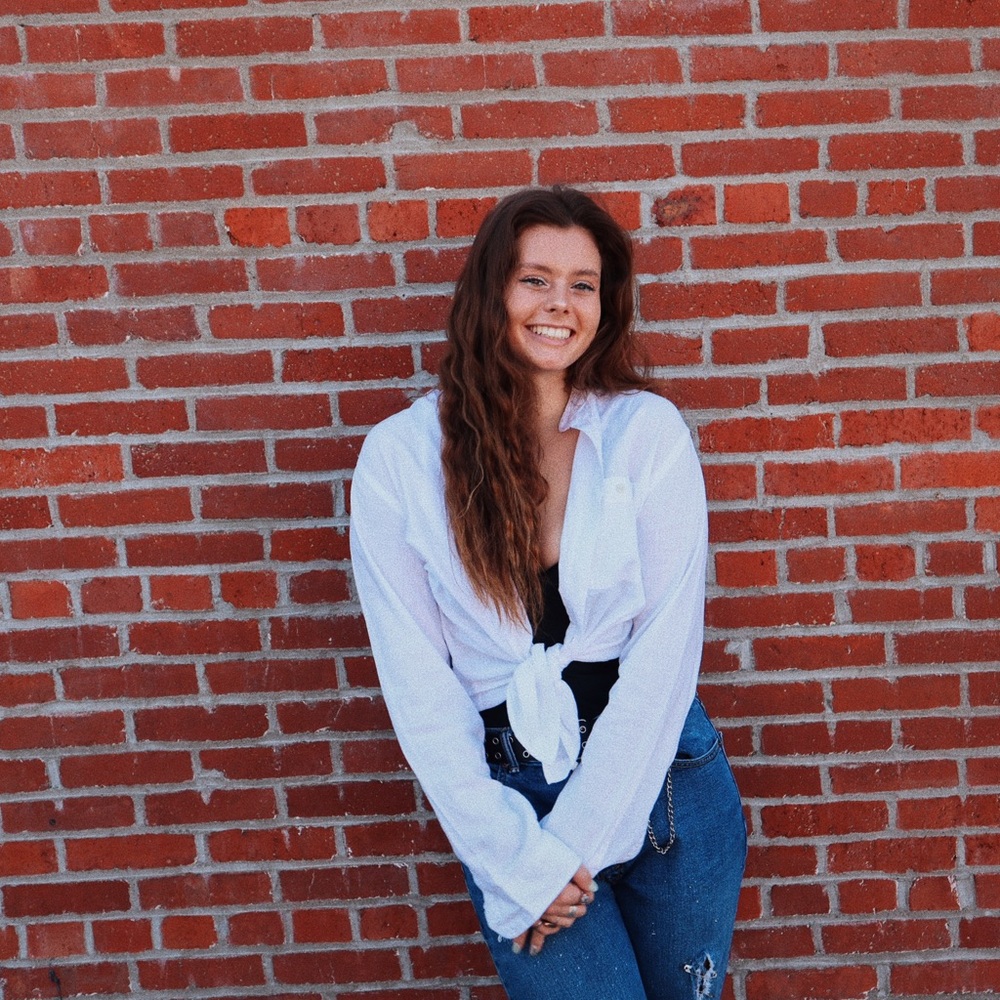 Meet your Posher, Lauren